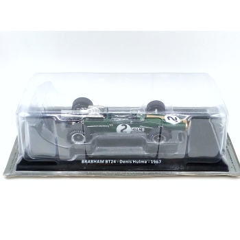 F1 Brabham BT24 #2 Denis Hulme Formula 1 World Champion 1967 - skala 1:24 - Centauria